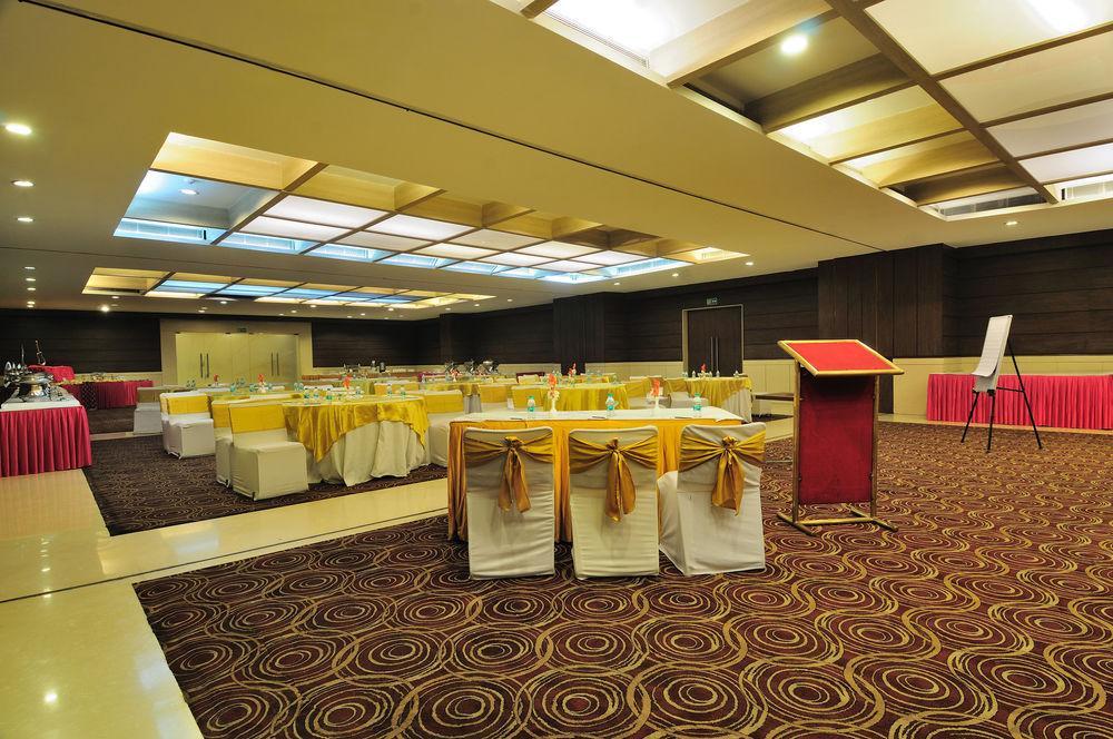 Hotel Mapple Exotica New Delhi