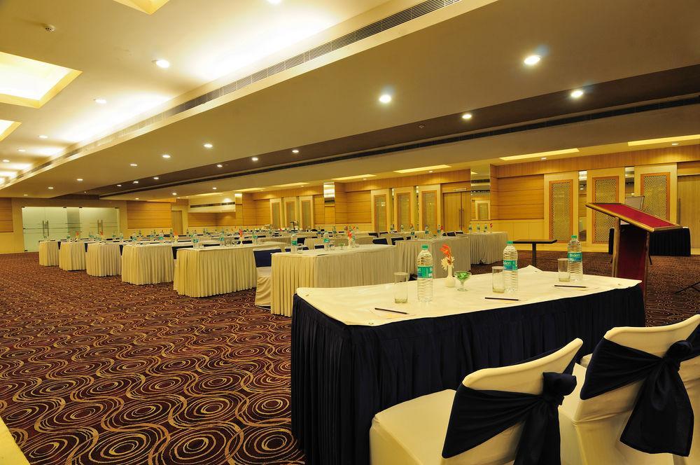 Hotel Mapple Exotica New Delhi
