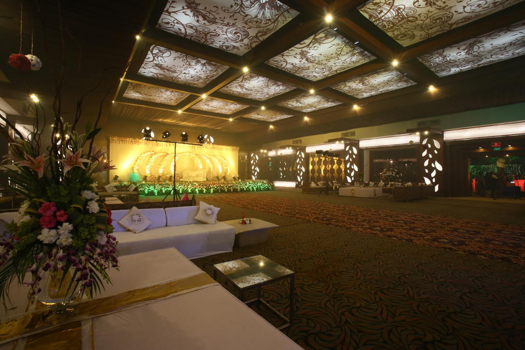 Hotel Mapple Exotica New Delhi